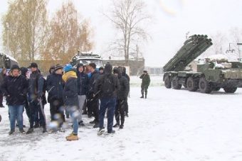 Студенты Твери на один день очутились в армии Студенты Твери на один день очутились в армии