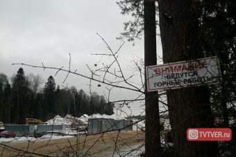 Жители Игнатово попытались перекрыть дорогу к карьеру