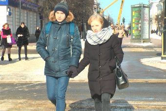 Чего хотят в подарок на 8 марта тверские женщины, и на что готовы мужчины? 