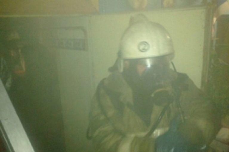 В Конаковском районе полностью сгорел дачный дом