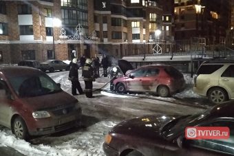 В Твери загорелся автомобиль после посещения сервисной мастерской В Твери загорелся автомобиль после посещения сервисной мастерской