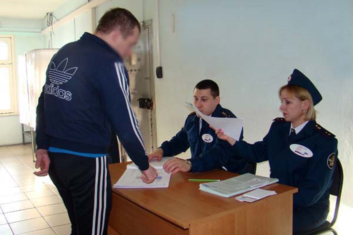 В следственных изоляторах Тверской области проголосовали на все 100