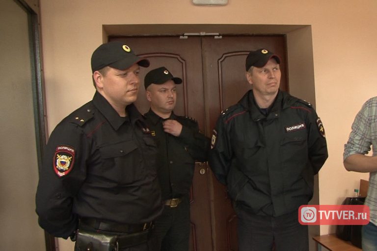Безусловно виновны: суд лишил инспекторов ГИБДД из Смоленска не только свободы, но и званий