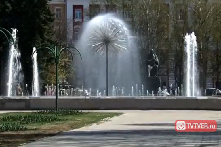 Жителям Твери предлагают посетить торговый центр и лишиться долгов