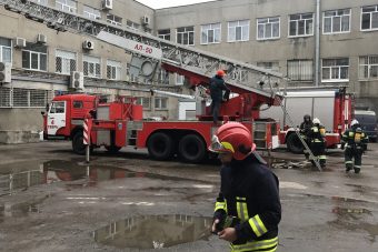 В Твери на почте тренировались тушить пожар и эвакуироваться