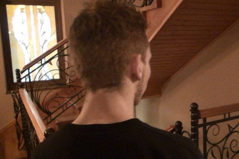 На месте зверского убийства подростком двух женщин в Тверской области прошел следственный эксперимент