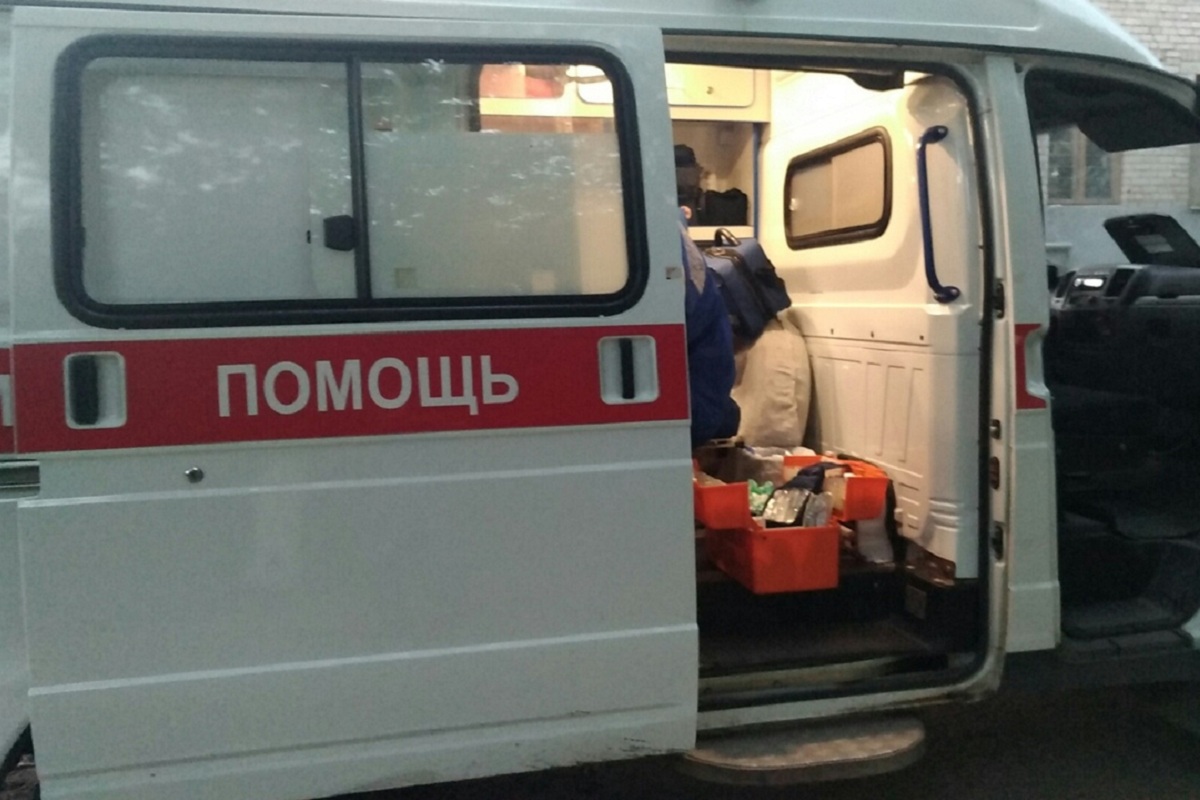 В Тверской области ночью горело общежитие, пострадал подросток