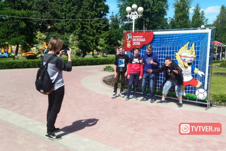 В Твери в Городском саду установили фигуру Забиваки