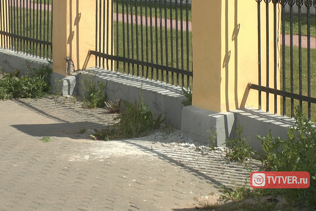 В Твери волнами расстилается не только Волга, но и тротуары