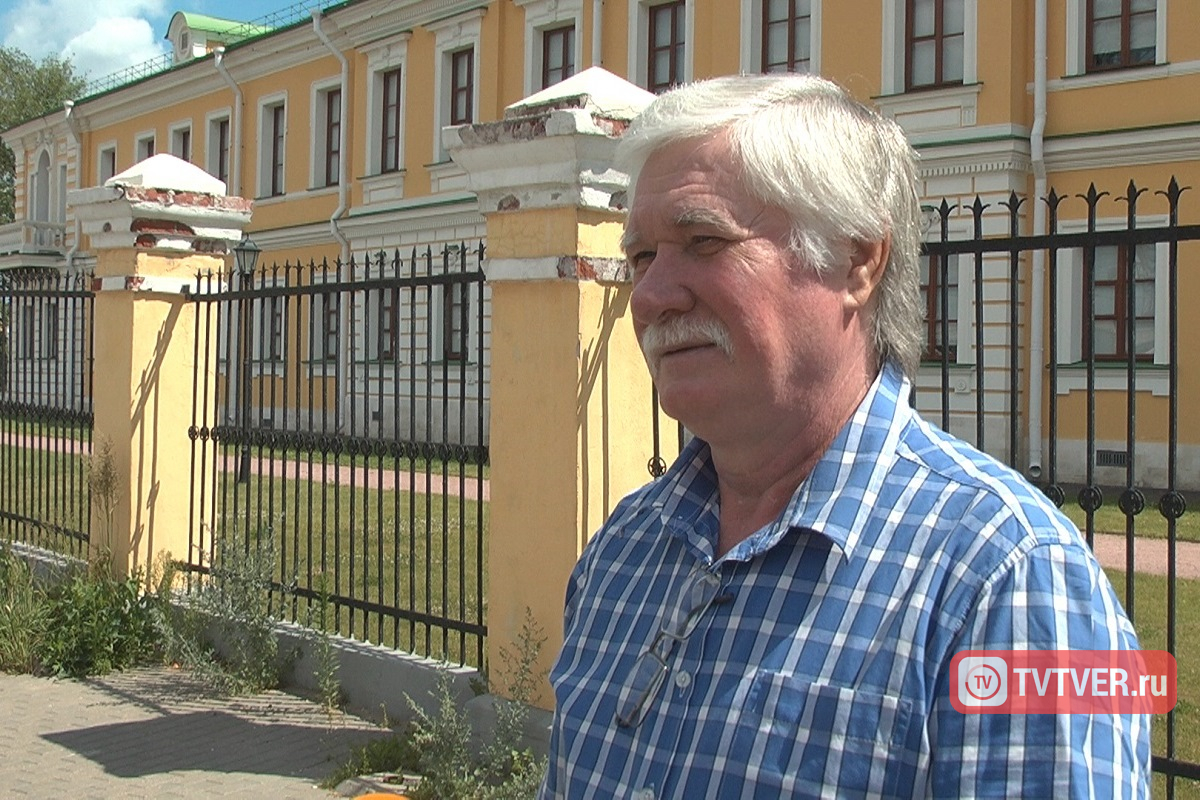 В Твери волнами расстилается не только Волга, но и тротуары