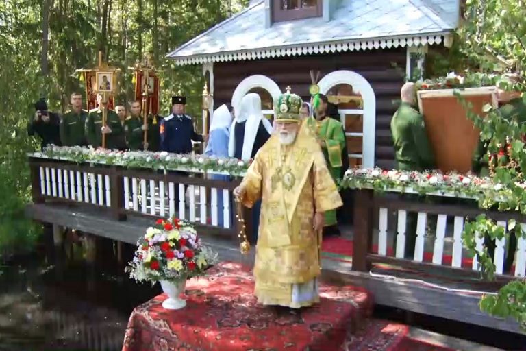 Юбилейный XX Волжский крестный ход посетит более 20 муниципальных образований региона 