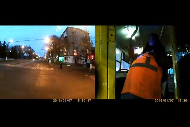 В Твери будут судить девушку, избившую в ноябре прошлого года кондуктора троллейбуса