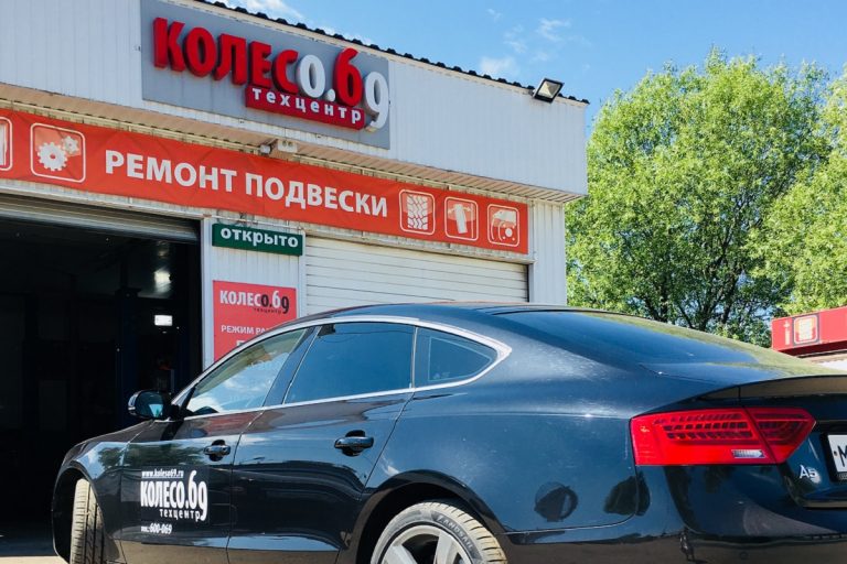 Исследователи рынка авто с пробегом определили переходный возраст российских и зарубежных машин среднего и премиум-класса: четыре года для иномарок не предел