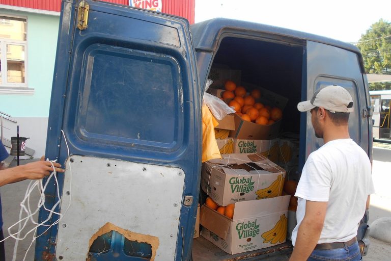 В Твери нелегальных уличных торговцев оштрафовали на 200 тысяч рублей