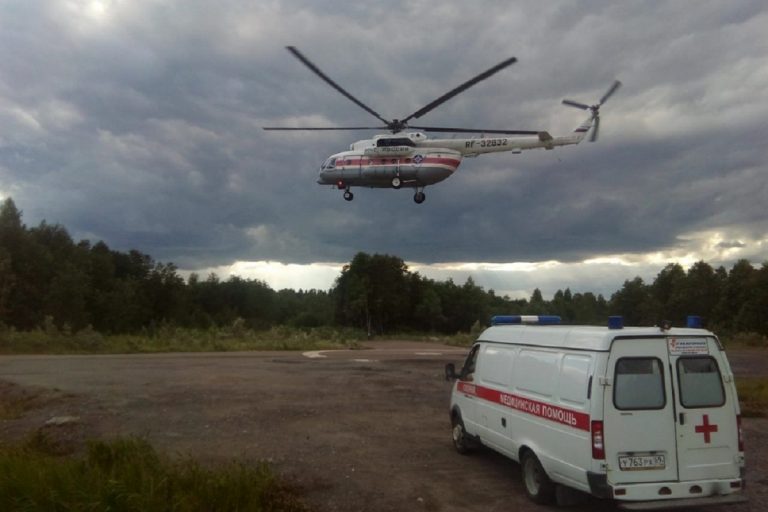 В Тверской области пациента доставил в больницу вертолет МЧС