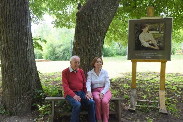 В Тверской области побывал внук знаменитого художника Валентина Серова