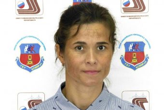 Мать и первая наставница бронзового призера Олимпиады Ирина Непряева стала заслуженным тренером РФ