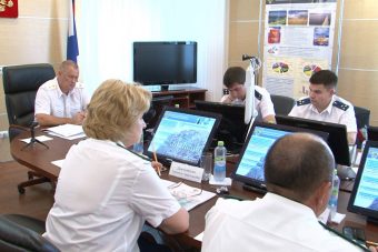 В Волжской межрегиональной природоохранной прокуратуре оценили работу за полугодие В Волжской межрегиональной природоохранной прокуратуре оценили работу за полугодие