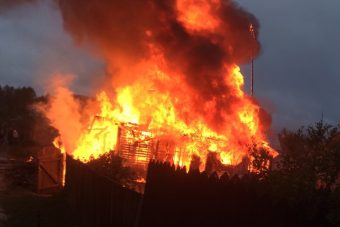 В Тверской области сгорели два дома