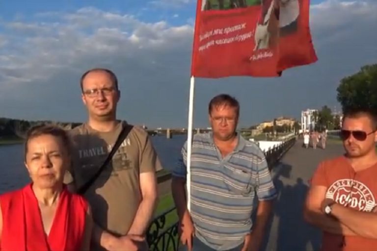 Жители Астрахани призвали тверитян защитить трамваи и троллейбусы