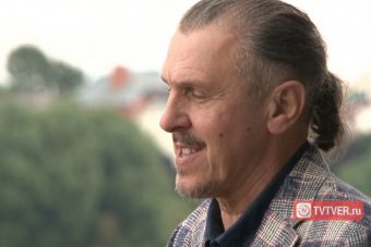 Тверской певец Александр Евдокимов участвует в шоу «Голос.60+»
