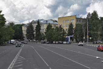 В Твери у Обелиска Победы запретят парковаться