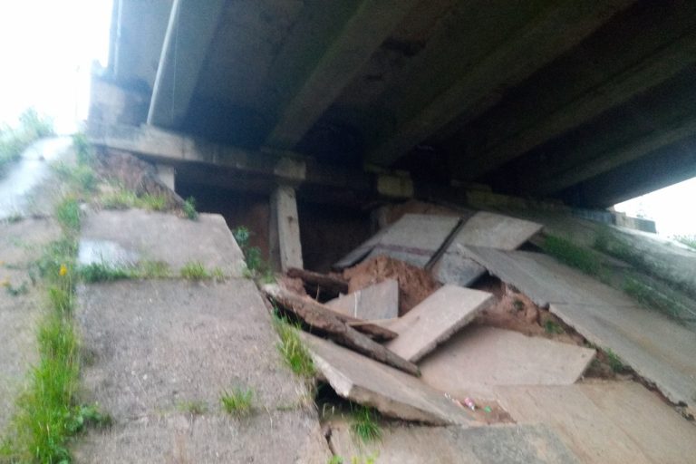 Тревожные новости из Бологое: Горбатый мост на грани разрушения