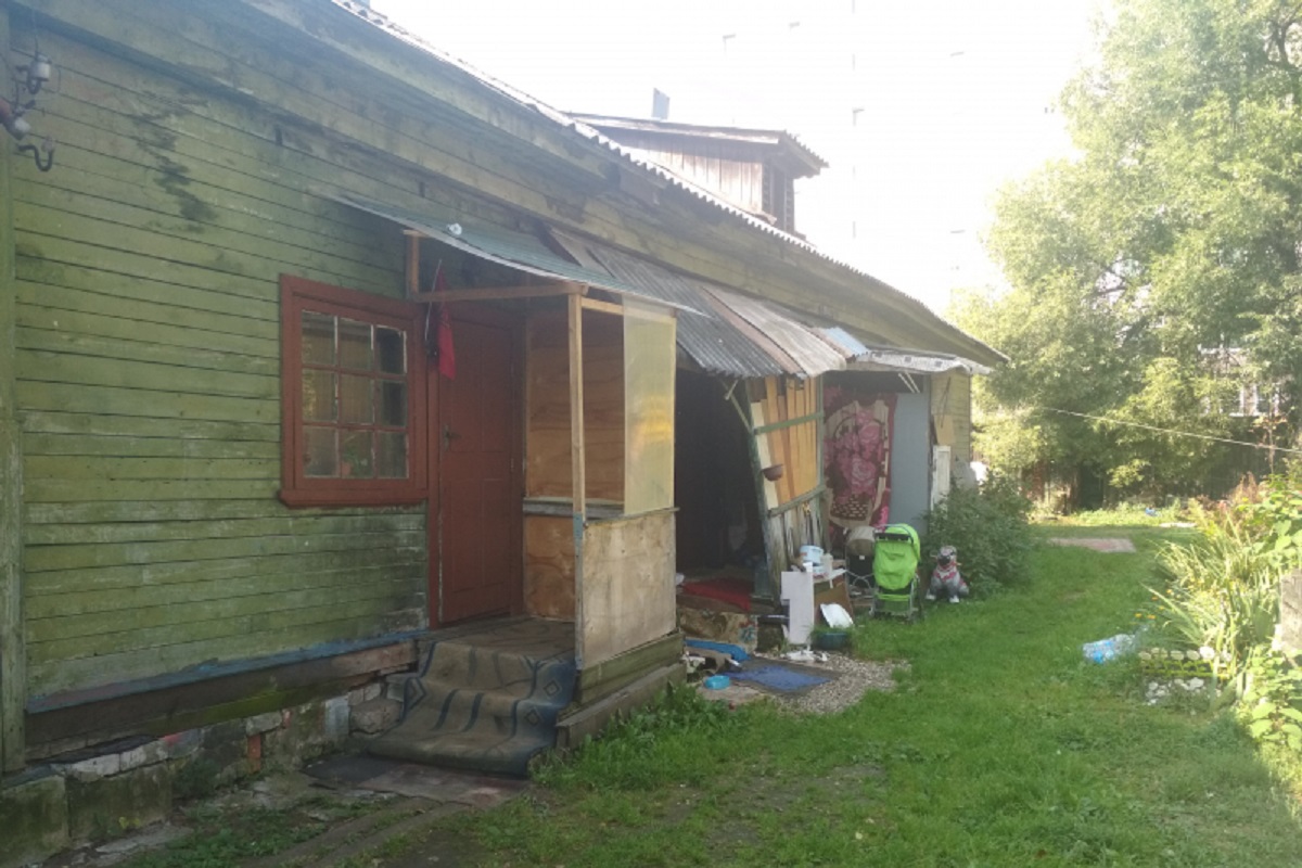 Аварийные дома в Твери и Торжке оказались «ничьими»