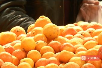 В гипермаркетах Твери продавали цитрусовые с щитовкой