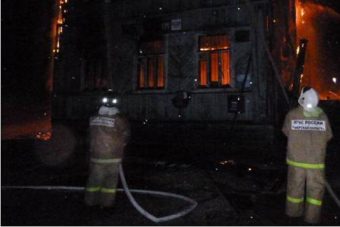 В Тверской области ночью сгорело здание «Почты России» В Тверской области ночью сгорело здание «Почты России»