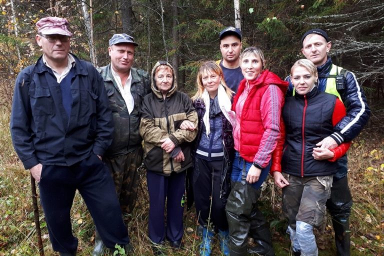 В Тверской области женщина почти сутки провела в лесу с медведями