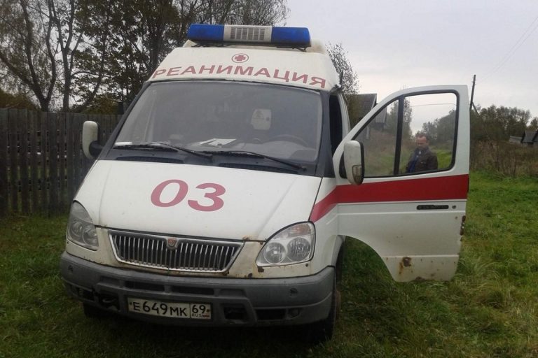 Соцсети взбудоражены внешним видом машины скорой помощи из Тверской области