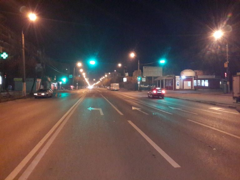 В Твери на пешеходном переходе иномарка сбила 59-летнюю женщину