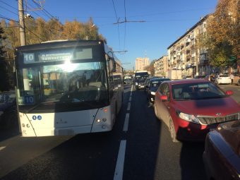 В Твери женщину-пассажира госпитализировали после падения в маршрутке В Твери женщину-пассажира госпитализировали после падения в маршрутке