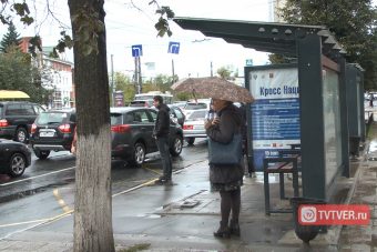 Новые остановки в Твери не спасают ни от дождя, ни от ветра