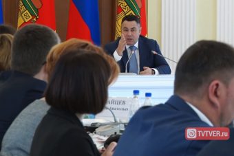 В правительстве Тверской области вновь подумывают об увеличении налога на дорогие авто В правительстве Тверской области вновь подумывают об увеличении налога на дорогие авто