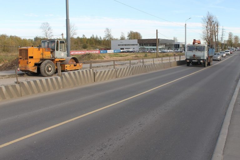 Завершается реконструкция путепровода в створе Московского шоссе в Твери