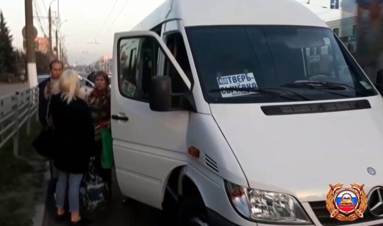 Пьяного водителя «заказного» маршрутного автобуса задержали в Твери