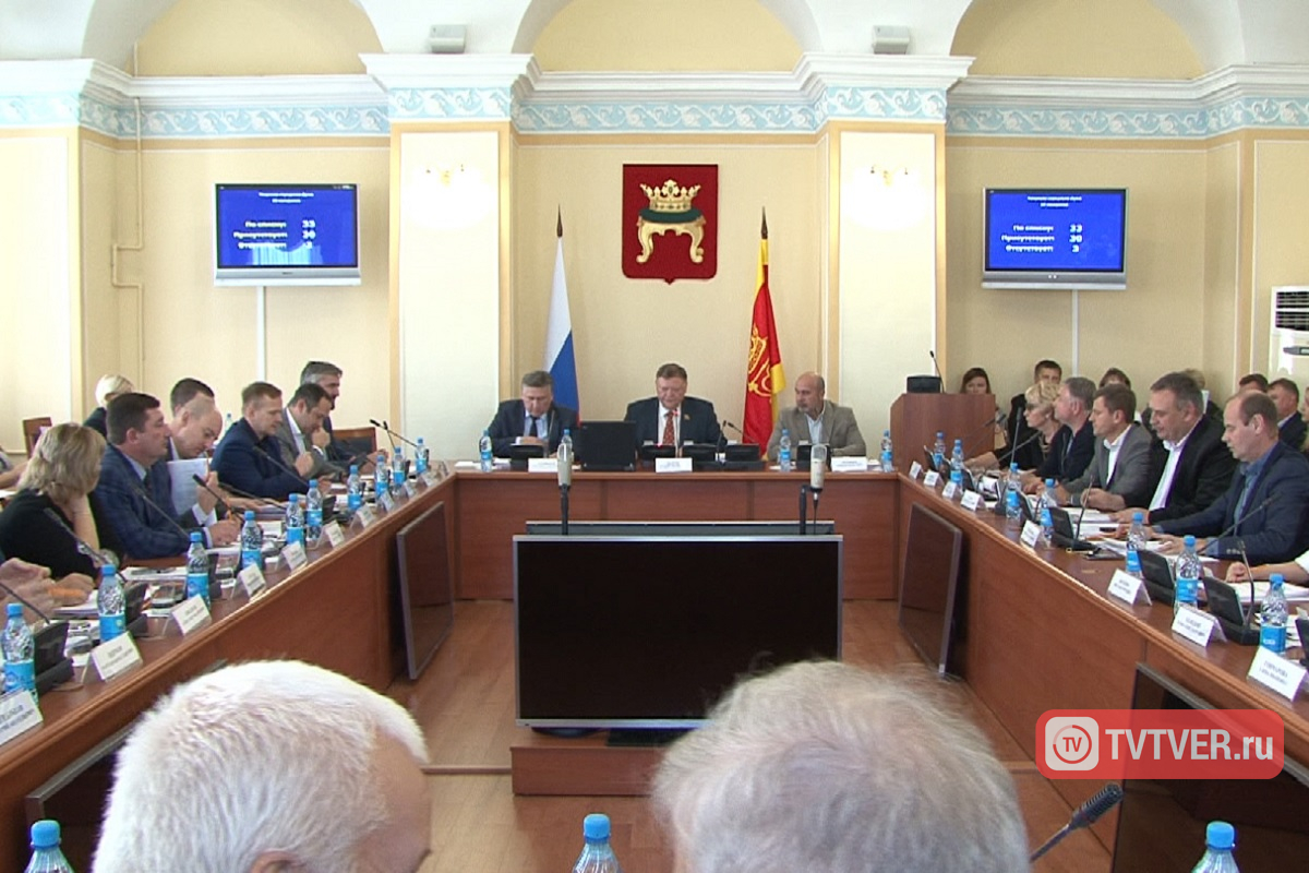 В Твери при голосовании за новый Устав города компьютер оказался умнее депутатов