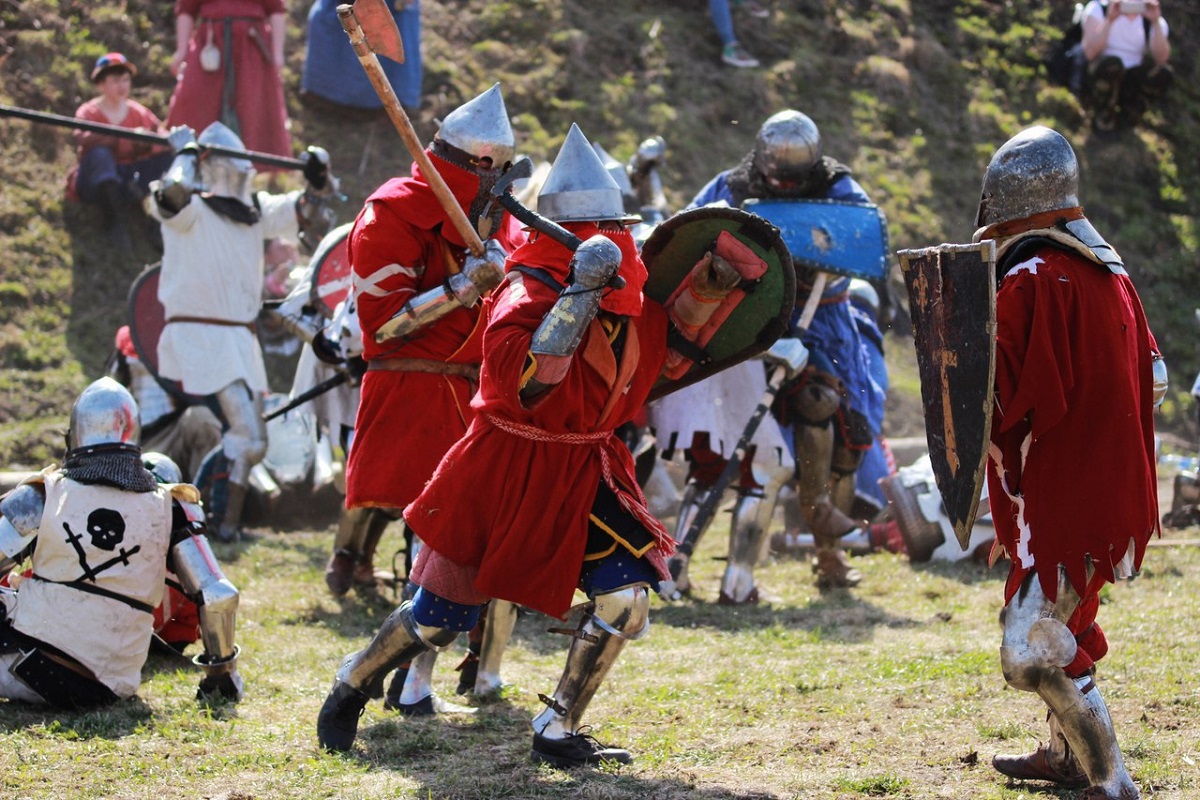 Команда из Твери выступит на международном первенстве по средневековым боям