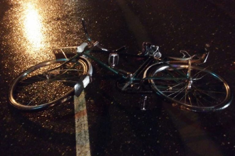 В Твери ищут очевидцев аварии с участием велосипедиста