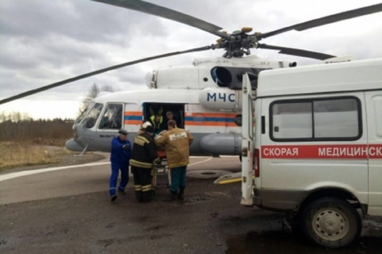 Вертолет санавиации МЧС России вылетал за пациенткой в Кашин