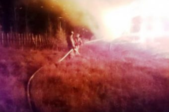 В Тверской области из-за неосторожного обращения с огнем сгорел нежилой дом В Тверской области из-за неосторожного обращения с огнем сгорел нежилой дом
