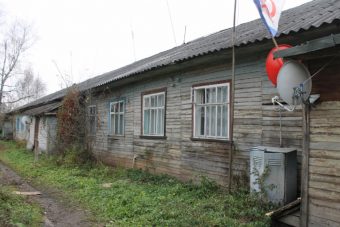 В Калязине Тверской области почти 20 семей выселяют из аварийного дома В Калязине Тверской области почти 20 семей выселяют из аварийного дома