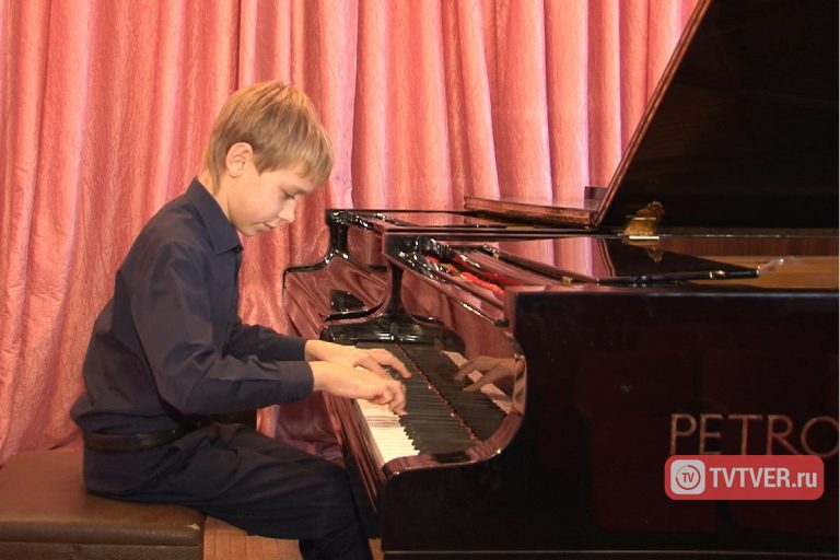 В Тверь на X открытый конкурс юных пианистов имени Мусоргского съедутся 80 юных дарований со всей страны