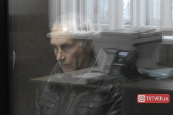В Твери начался суд над осташковским педофилом, убившим 14-летнюю школьницу В Твери начался суд над осташковским педофилом, убившим 14-летнюю школьницу