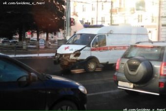 В Твери ищут свидетелей ДТП с участием машины скорой помощи