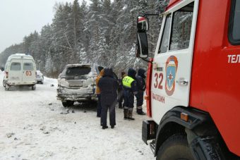 В лобовом ДТП в Тверской области погибли два водителя, женщина-пассажир получила травмы