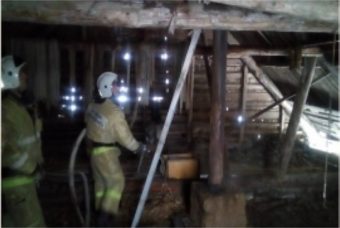В Сонково из-за неправильного устройства дымохода чуть не сгорел дом