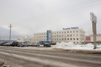 В Тверской области погрузчик задавил женщину в цехе завода В Тверской области погрузчик задавил женщину в цехе завода